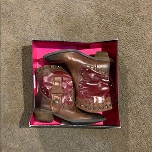 Women’s Vince Camuto Boots
